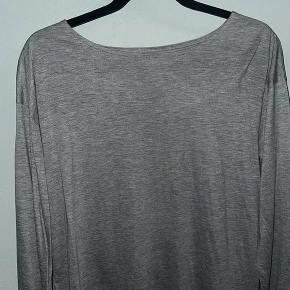 Madewell gray long sleeve top size extra small in like new condition - Picture 2 of 5